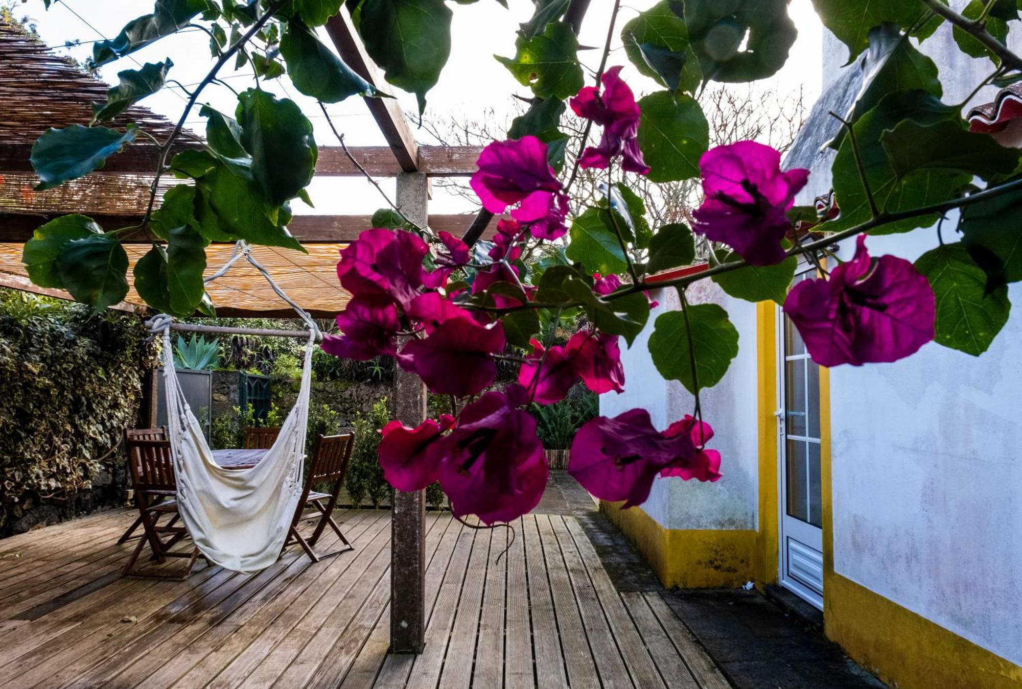 Casa Villa Cottage ปอนตาเดลกาดา ภายนอก รูปภาพ