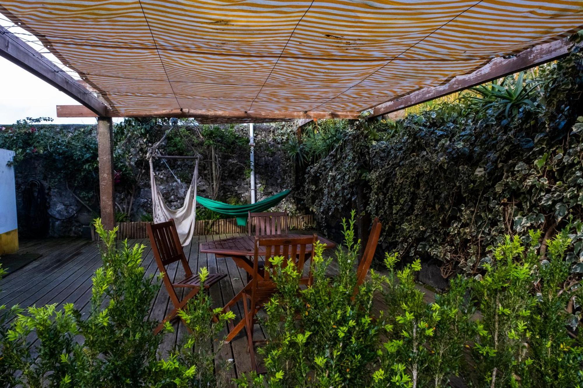 Casa Villa Cottage ปอนตาเดลกาดา ภายนอก รูปภาพ